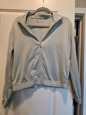 Under Armour HeatGear Full Zip Jacket – Women's XS